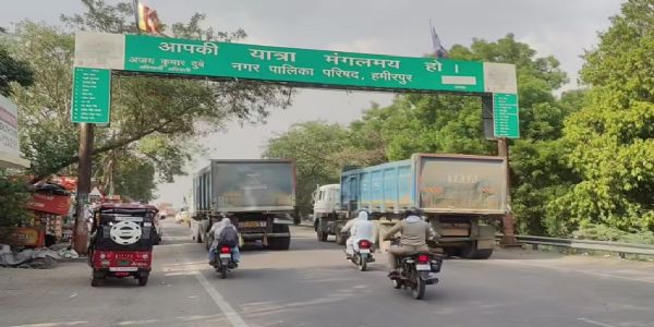 यमुना नदी के जर्जर पुल को दुरुस्त करने के लिए मरम्मतीकरण का काम शुरू