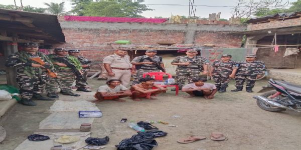 एसएसबी और फारबिसगंज पुलिस की संयुक्त कार्रवाई में 31.70 ग्राम स्मैक
