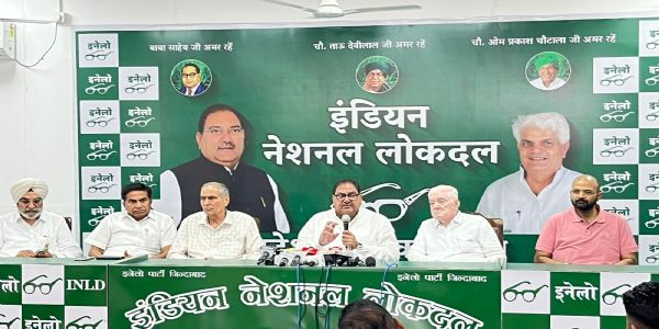 बैंक घोटाले में दो आईएएस अफसरों को गवाह बनाना चाहती है सरकार:अभय चौटाला