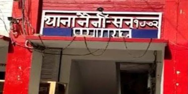 वृद्ध का शव घर के अन्दर मिला, जांच में जुटी पुलिस