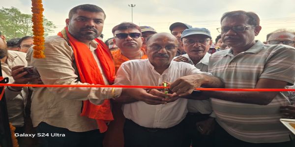 लोक निर्माण मंत्री डॉ अजय पोद्दार ने कम्युनिटी हॉल का किया उद्घाटन