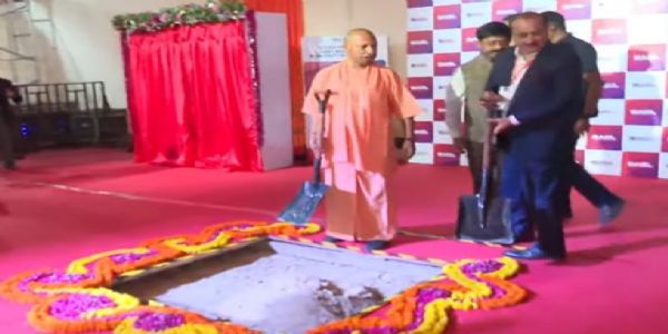 ग्रीन एनर्जी आज की आवश्यकता: योगी आदित्यनाथ