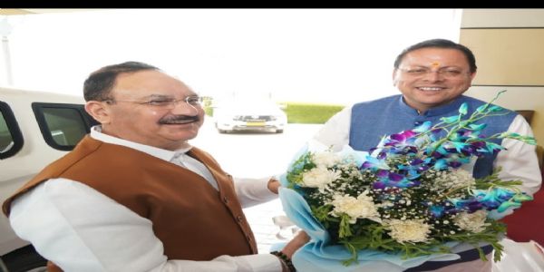 जेपी नड्डा पहुंचे उत्तराखंड,मुख्यमंत्री ने किया स्वागत