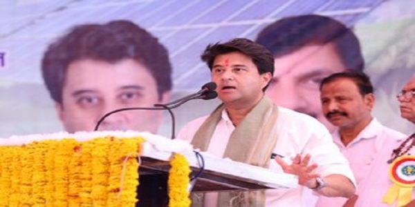 मप्र के गुना में केंद्रीय मंत्री सिंधिया ने कूनो उद्गम से दिया जल, जंगल और जनआस्था संरक्षण का संदेश