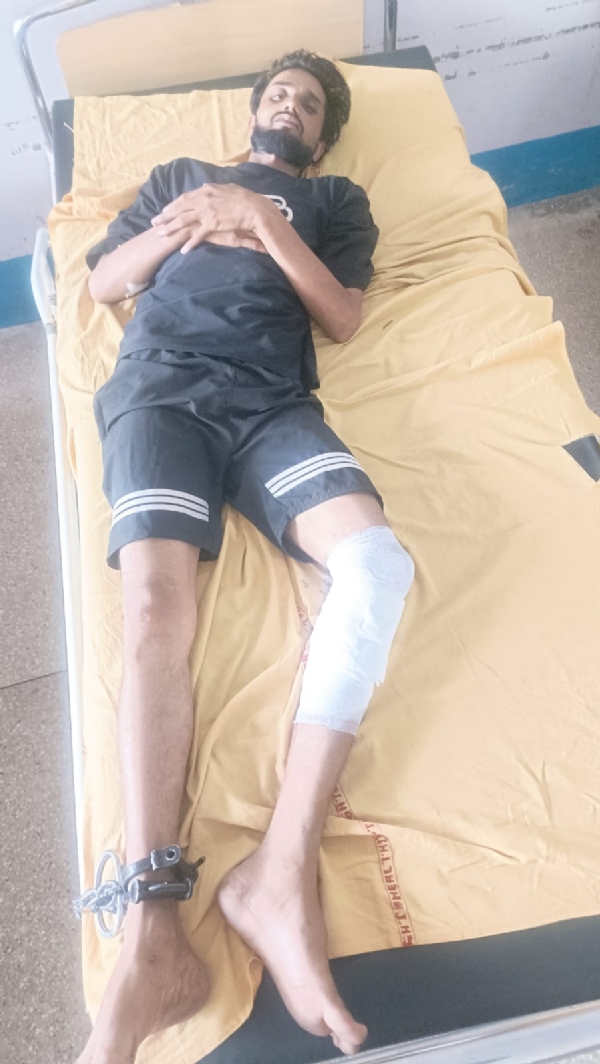 पुलिस मुठभेड़ में घायल हुआ पशु चोर।
