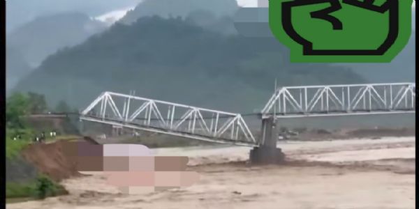 भारी बारिश से रेलवे पुल टूटा, आर्चीपथार–सिमेन चापरी के बीच रेल सेवा स्थगित