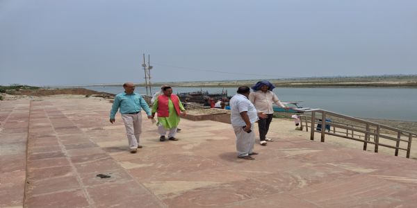 चिरांद के बंगाली बाबा घाट पर होगा गंगा महाआरती का आयोजन
