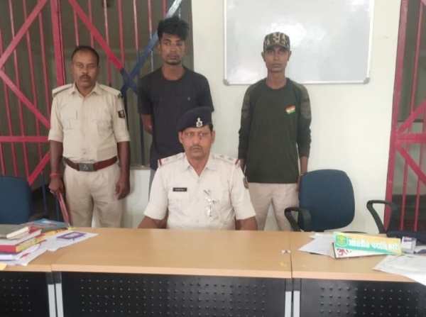 अररिया फोटो:गिरफ्तार चोर