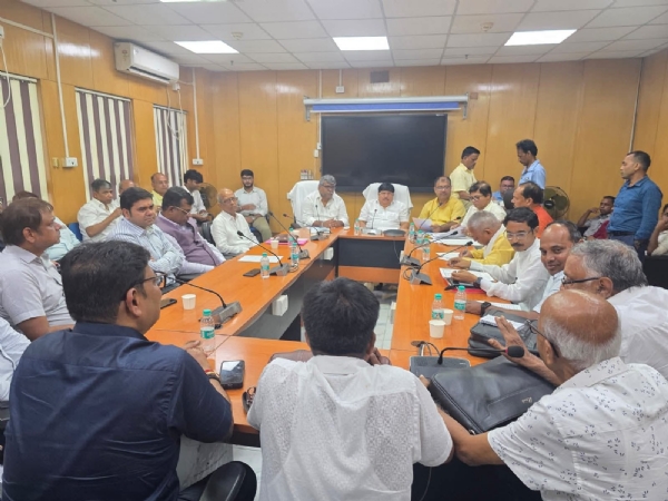 Meeting with trafe union labour minister arjun singh