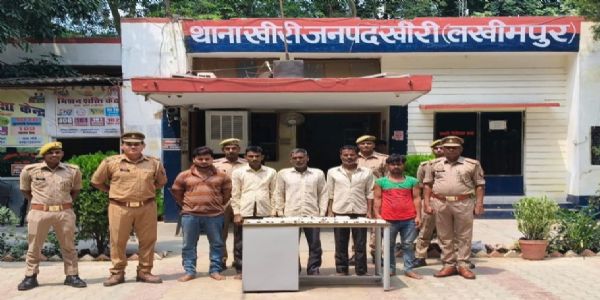 लखीमपुर खीरी पुलिस ने 5 शातिर दबोचे, जेवरात और तमंचा बरामद