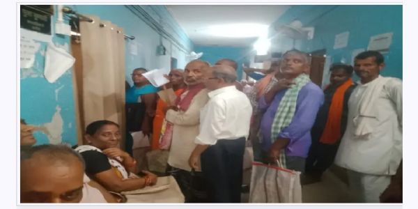 भूमि विवाद सुलझाने में जनता दरबार बना सहारा, 5 पक्षों को मिली राहत