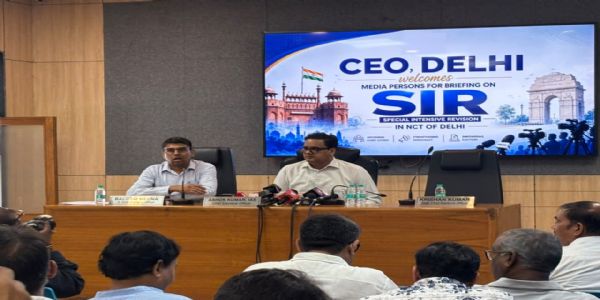 दिल्ली में कल एसआईआर, 29 जुलाई तक घर-घर जाकर गणना प्रपत्र वितरित करेंगे बीएलओ