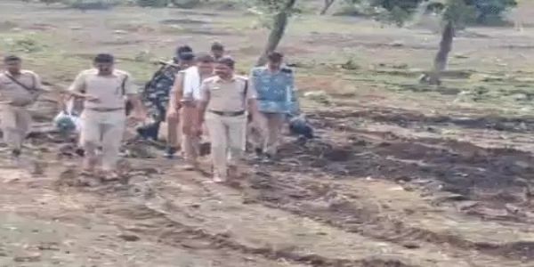 खंडवा: जंगल में 200 एकड़ वनभूमि खाली कराने 30 जेसीबी और 600 अधिकारियों-कर्मचारियों के साथ पहुंची टीम