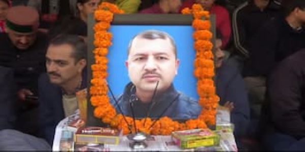 विमल नेगी मामले में पत्नी ने राज्यपाल से लगाई न्याय की गुहार, दो पूर्व अधिकारियों पर कार्रवाई की मांग