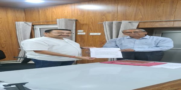 कैप्टन अजय की रिहाई को कार्मिक एकता मंच ने उठाई आवाज पत्र
