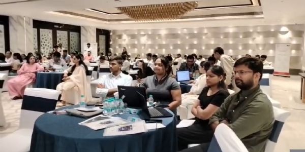आधुनिक तकनीक और नए कौशल अपनाकर ही व्यवसाय को मिलेगी नई ऊंचाई : प्रखर जैन
