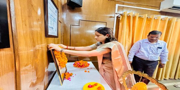 दानवीर भामाशाह जयंती पर फर्रुखाबाद में तीन व्यापारी सम्मानित
