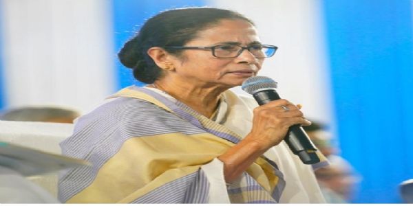 तृणमूल कांग्रेस प्रमुख एवं पूर्व मुख्यमंत्री ममता बनर्जी