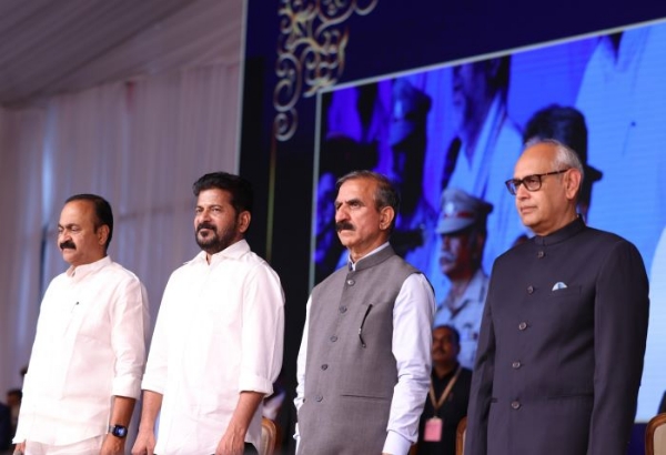 डी.के. शिवकुमार के शपथ ग्रहण समारोह में मुख्यमंत्री सुक्खू । डी.के. शिवकुमार के शपथ ग्रहण समारोह में मुख्यमंत्री सुक्खू ।