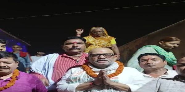 कांग्रेस प्रदेश अध्यक्ष अजय राय ने रामलला और हनुमानगढ़ी में किये दर्शन