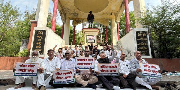 कांग्रेस नेताओं की गिरफ्तारी लोकतांत्रिक मूल्यों के खिलाफ : संदीप शुक्ला