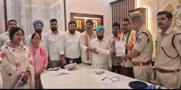 डबल डाउन बार हत्याकांड में कांग्रेस ने एडीजी और एसएसपी से की मुलाकात