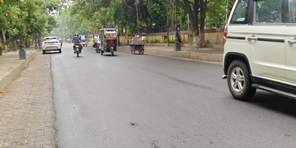 मुरादाबाद : सुबह से शाम तक हुई बूंदाबांदी ने भीषण गर्मी से दिलाई कुछ निजात