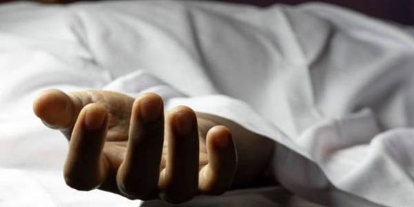 नोएडा : अट्ठारहवीं मंजिल से कूदकर महिला ने की आत्महत्या