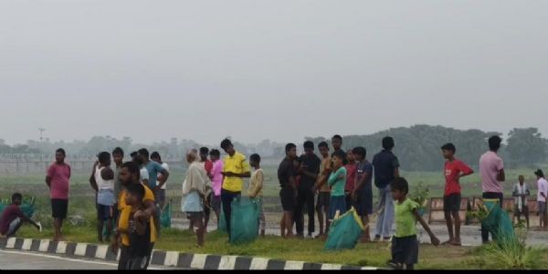 अज्ञात शव मिलने से सनसनी, जांच में जुटी पुलिस