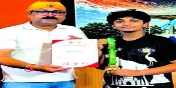 स्वर्ण पदक के साथ मुरादाबाद की अक्षरा