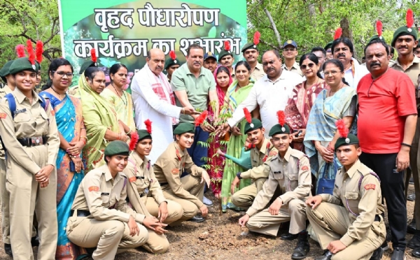 विश्व पर्यावरण दिवस के पावन अवसर पर ग्रीन जबलपुर का संकल्प,