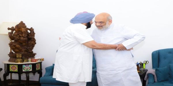 कैप्टन अमरिन्दर सिंह ने की गृह मंत्री अमित शाह से मुलाकात कैप्टन अमरिन्दर सिंह ने की गृह मंत्री अमित शाह से मुलाकात