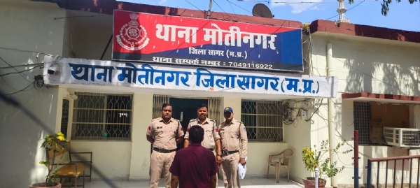 संपत्ति विवाद में अतुल जड़िया की हुई थी निर्मम हत्या, थाना मोतीनगर पुलिस ने कार्रवाई कर फरार मुख्य आरोपी को दबोचा