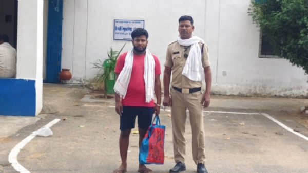 शराब तस्कर गिरफ्तार