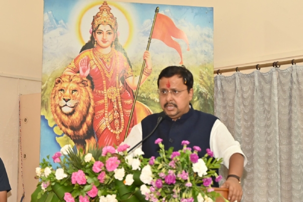भाजपा के राष्ट्रीय अध्यक्ष बैठक को संबोधित करते हुए भाजपा के राष्ट्रीय अध्यक्ष बैठक को संबोधित करते हुए