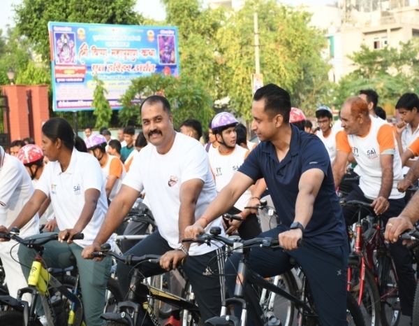 राजस्थान पुलिस के संडे ऑन साइकिल अभियान में बीस हजार से अधिक लोगों ने लिया भाग राजस्थान पुलिस के संडे ऑन साइकिल अभियान में बीस हजार से अधिक लोगों ने लिया भाग