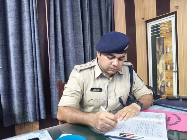 88.23 ग्राम स्मैक के साथ एक तस्कर गिरफ्तार, 18 लाख रुपये की खेप बरामद