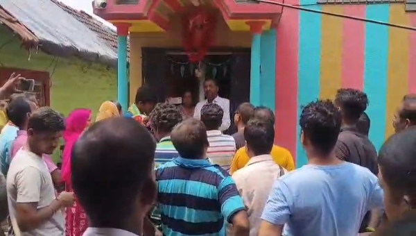 संबंधित तस्वीर