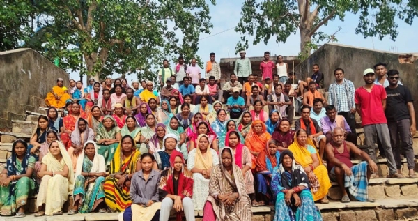 पंचायतों में रोजगार दिवस के माध्यम से ग्रामीणों को योजनाओं से किया गया जागरूक पंचायतों में रोजगार दिवस के माध्यम से ग्रामीणों को योजनाओं से किया गया जागरूक