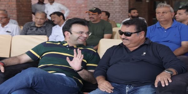 डीडीसीए अध्यक्ष रोहन जेटली और कोच राजकुमार शर्मा