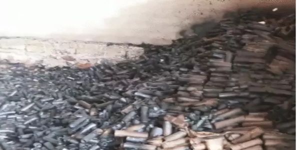 अवैध पटाखा गोदाम में भीषण अग्निकांड में बच्चे समेत सात की मौत अवैध पटाखा गोदाम में भीषण अग्निकांड में बच्चे समेत सात की मौत