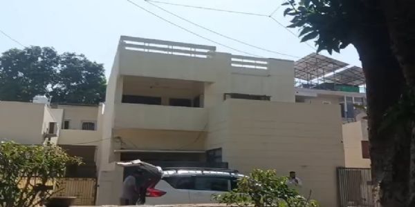 ईडी की छापेमारी ईडी की छापेमारी