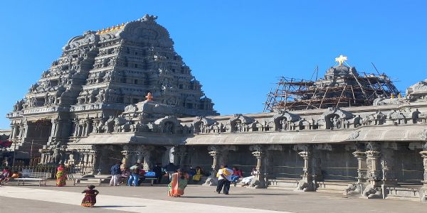 यादगिरी गुट्टा का  लक्ष्मी नरसिंह मन्दिर