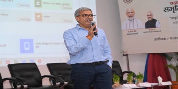 इंदौरः कृषि महाविद्यालय में कृषि विपणन में प्राकृतिक खेती एवं सहकारी संस्थाओं की भूमिका पर सम्मेलन सम्पन्न