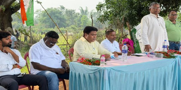 मतदाता पुनरीक्षण अभियान को सफल बनाने में जुटें कार्यकर्ता : कालीचरण मुंडा