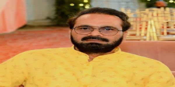 मीरजापुर में लालगंज के पुष्पराज सिंह का आईएएस में चयन