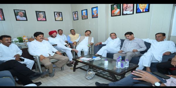 राहुल गांधी करेंगे उत्तराखंड में 