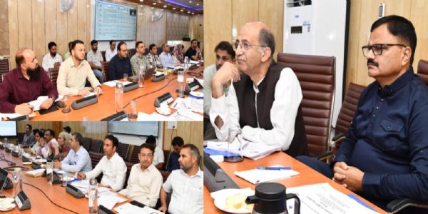 कश्मीर में बाढ़ सुरक्षा व सिंचाई ढांचे को मजबूत करने के निर्देश