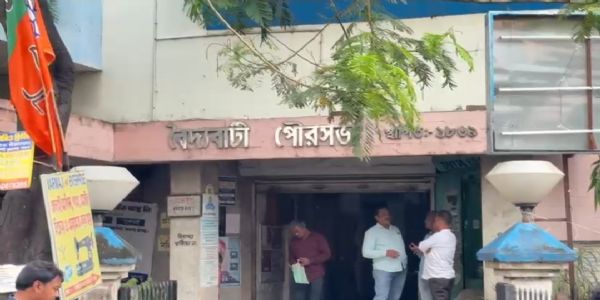 हुगली की तीन नगरपालिकाओं में बड़ा राजनीतिक घटनाक्रम, बैद्यबाटी का पूरा बोर्ड भंग