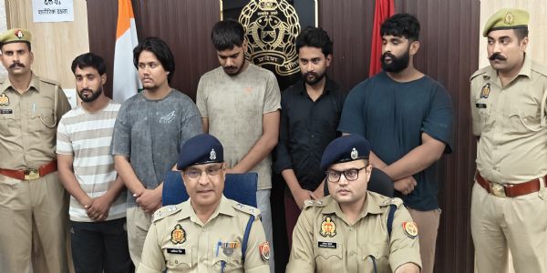 नौकरी दिलाने के नाम पर ठगी करने वाले गिरोह का खुलासा, पांच गिरफ्तार